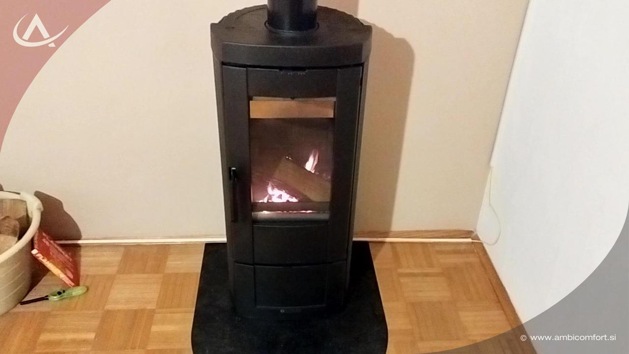 Kamin na drva La Nordica Marlena